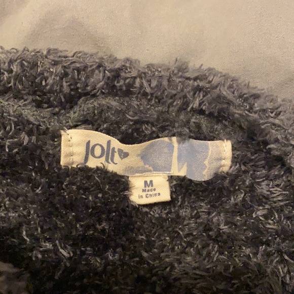 Fuzzy sweater - Picture 3 of 3